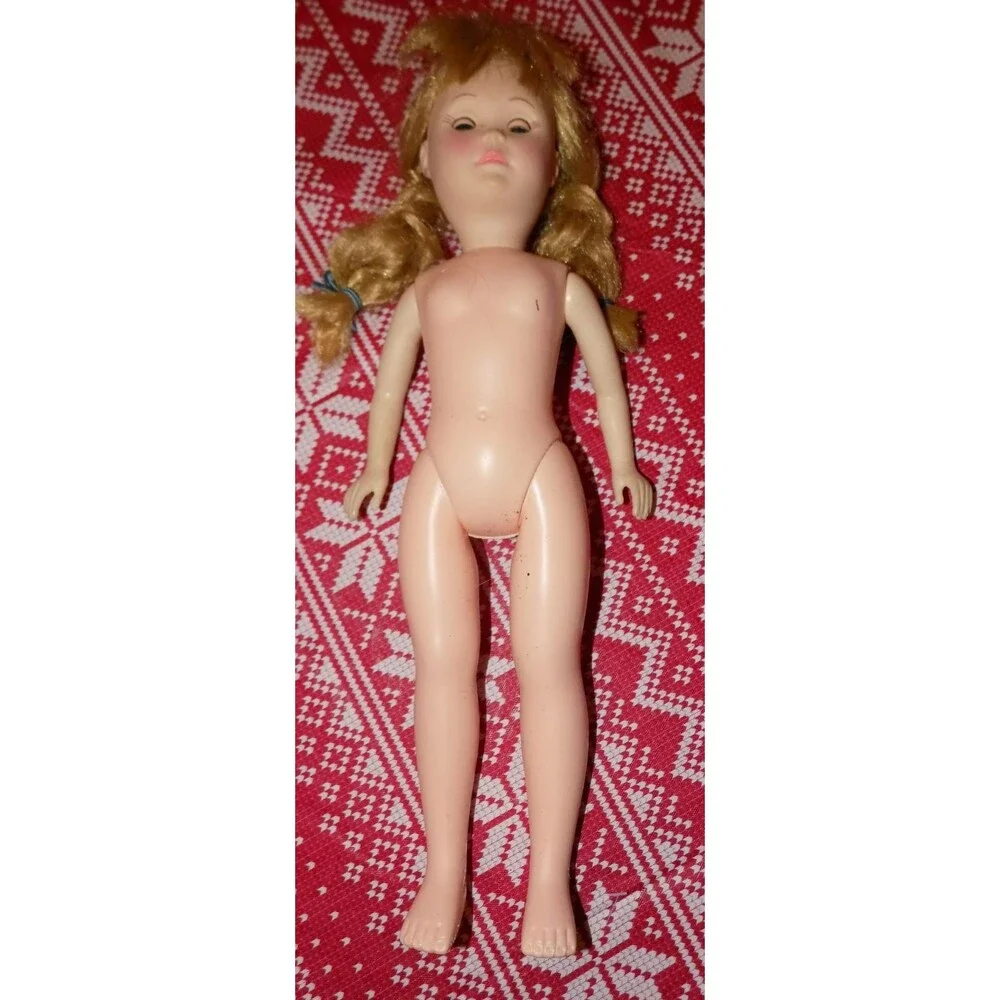 Vintage Effanbee doll 1981
